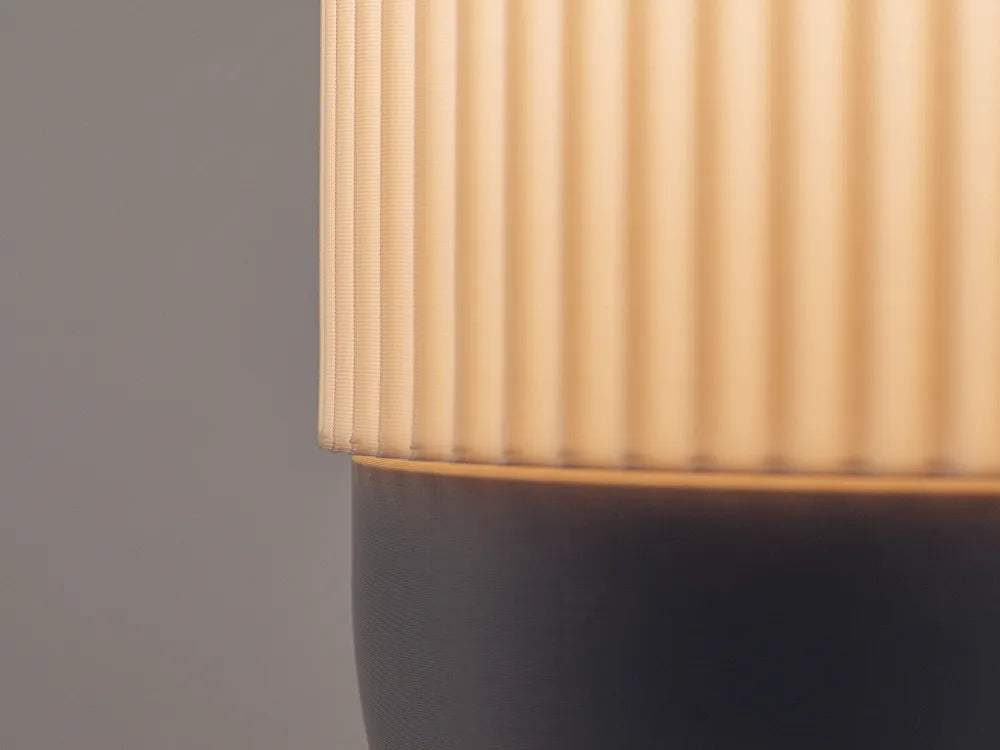 Lampe "Plissé Royal" — Éclat de Soie