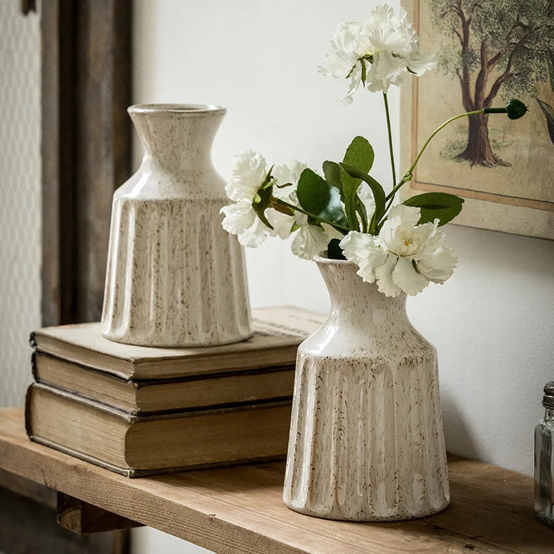AmeriClay – Vintage Ceramic Vases, American Style Floral Arrangement Decor for Living Room & Bedroom