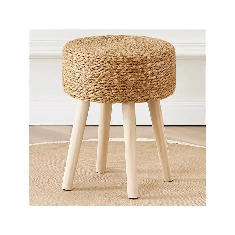 Naturora® Round Seagrass Ottoman – Handwoven Hyacinth Footstool with Solid Wood Legs for Living Room, Balcony & Garden