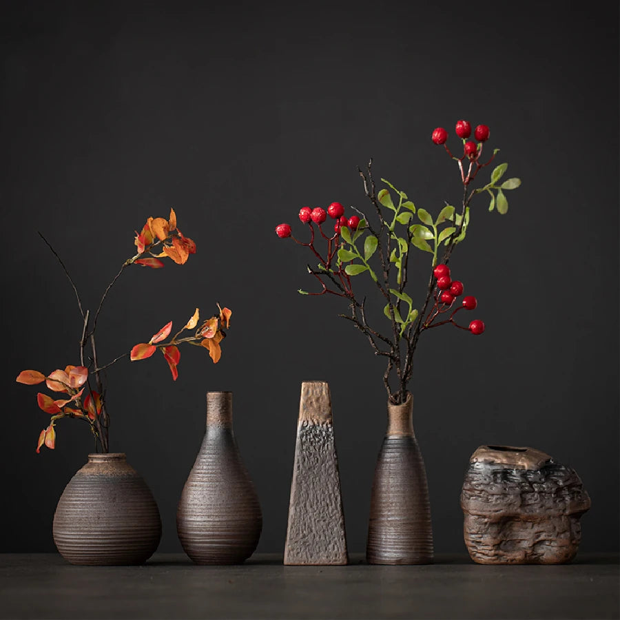 MiniRustic – Retro Rough Pottery Flower Vase, Small Ceramic Tabletop Hydroponic Ornament for Indoor Decoration